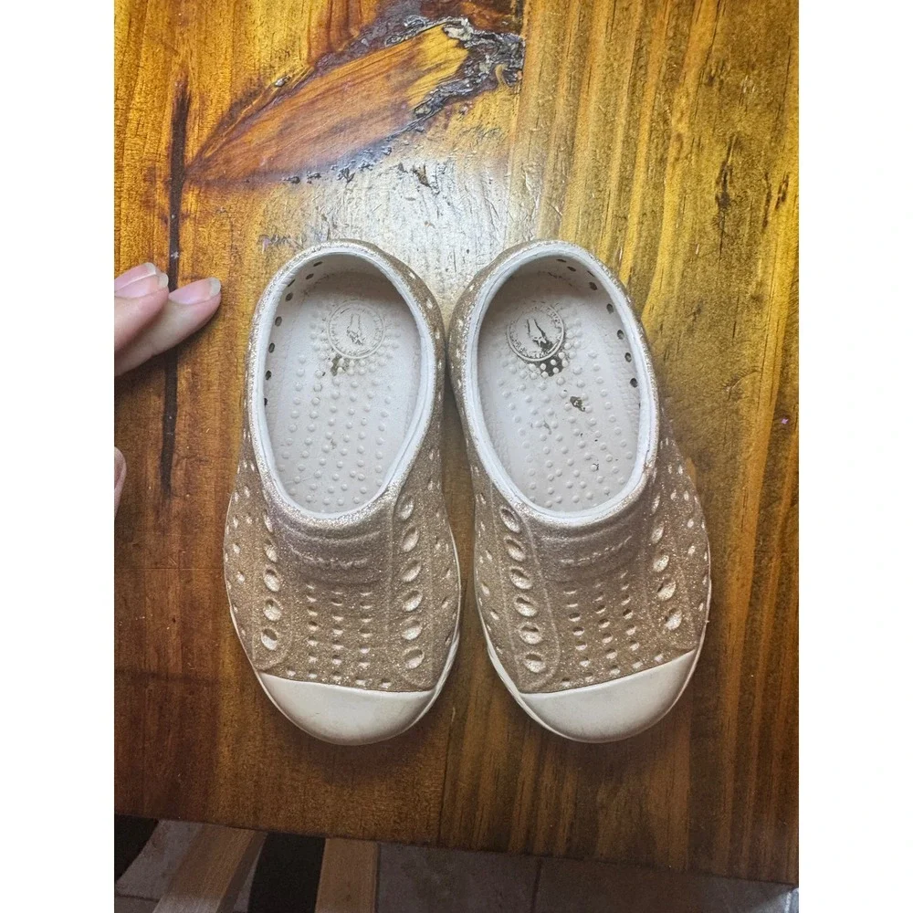 Native Jefferson Bling Gold Glitter Kids Slip On Shoes C5 Toddler EVA Sneaker